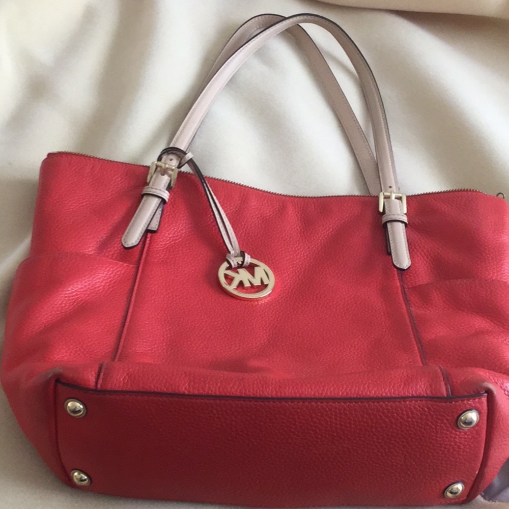 Michael Kors Ciara tote in orange